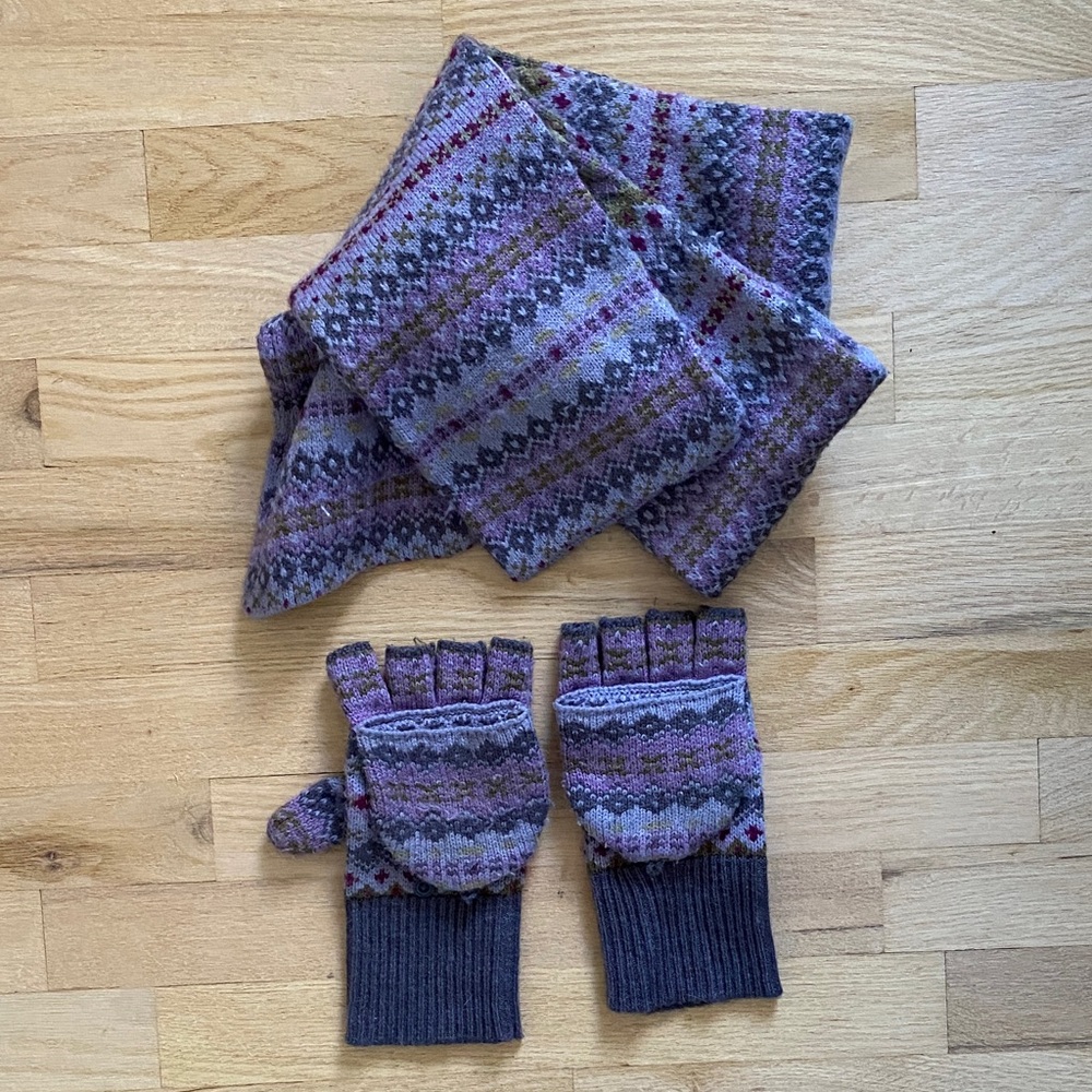Eddie Bauer Women's Fair Isle Gloves and Scarf Set